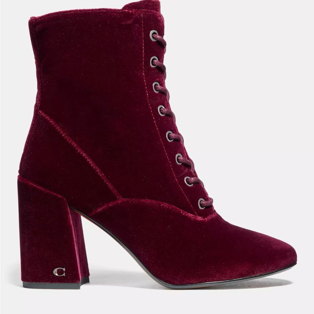 Chic Burgundy Velvet Ankle Boots